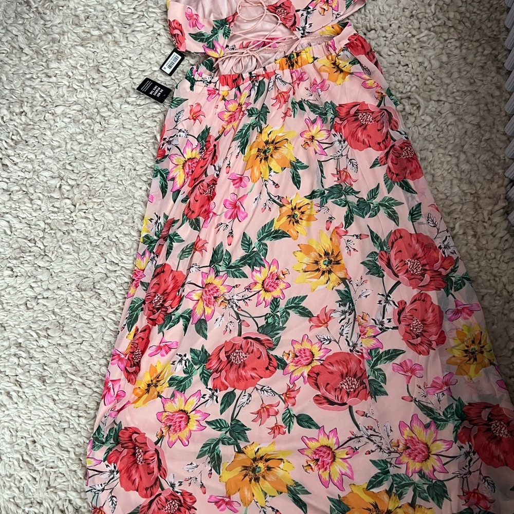 EXPRESS floral sundress with cross-cross tied back. New with tags